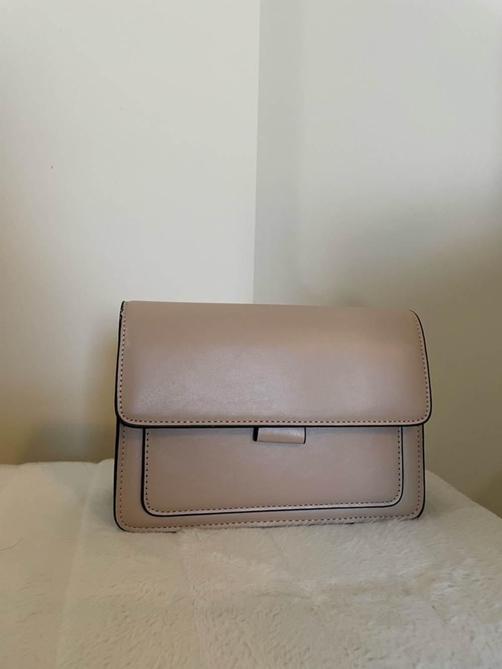 Classic Structured Crossbody Bag in Taupe